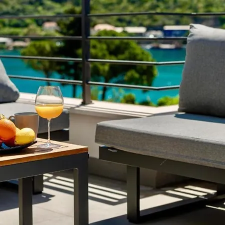 Mokos Modern With Sea View And Jacuzzi